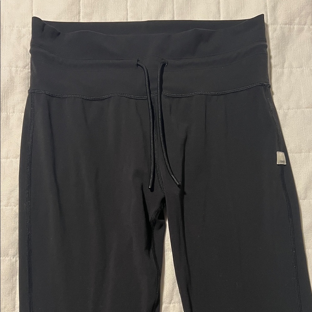 Black Vuori Drawstring Leggings
